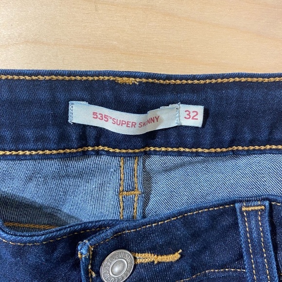 535 Super Skinny Levi’s 32 x 30 (FL) - Picture 8 of 14